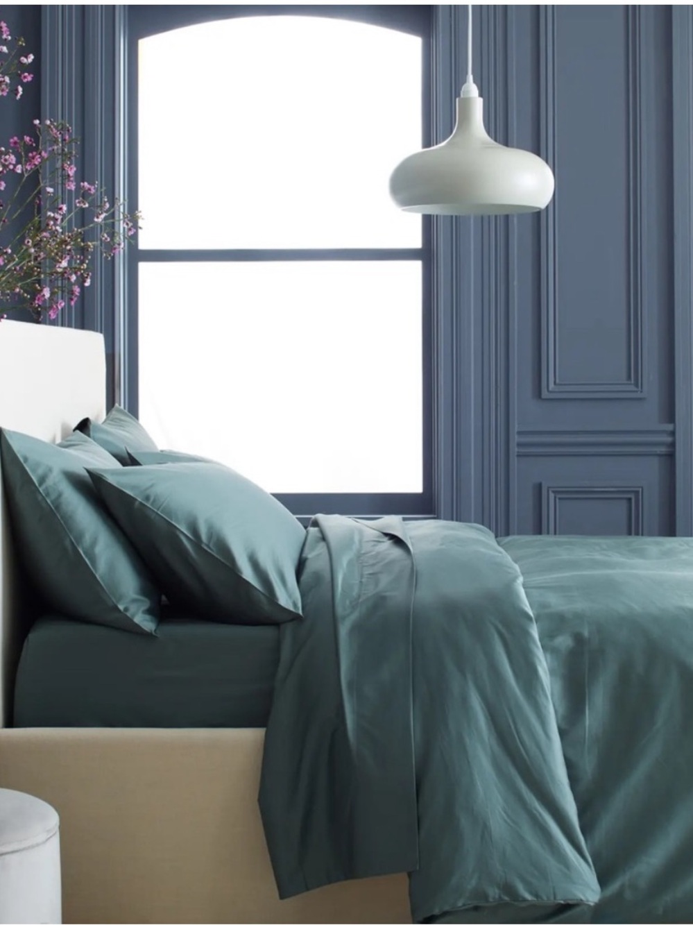 Quince Luxury Organic Sateen King Duvet and Shams in Pine